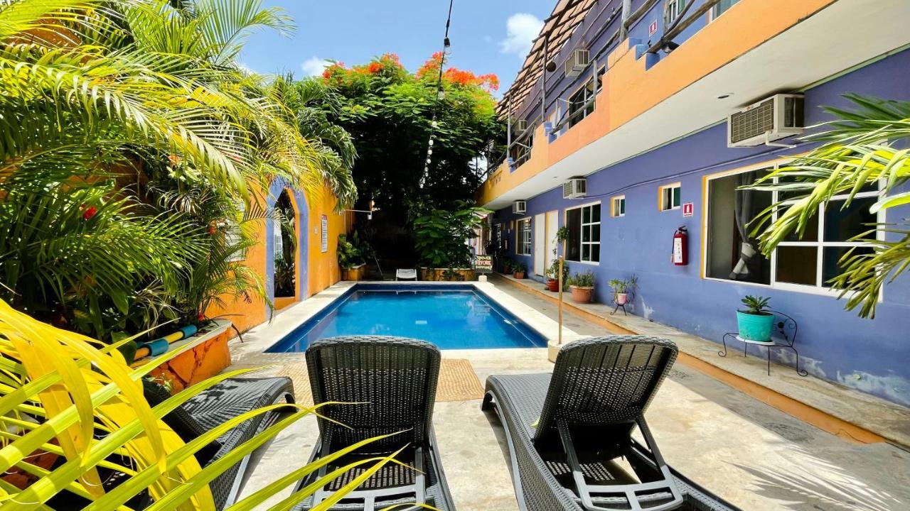 Weary Traveler Hostel Tulum Exterior photo