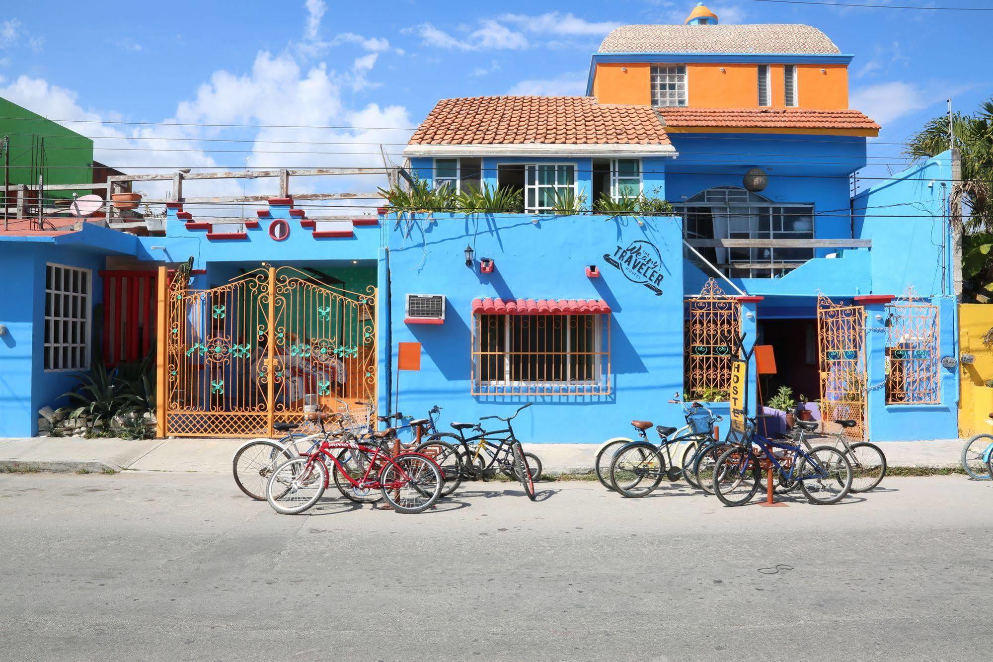 Weary Traveler Hostel Tulum Exterior photo